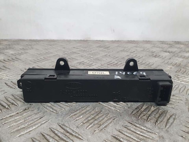 HYUNDAI 945201G000 в наличии Днепр