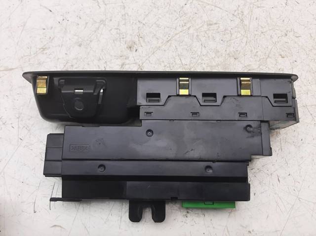 VOLVO 9452941 Кнопка включения мотора стеклоподъемника передняя правая в наличии Тернополь