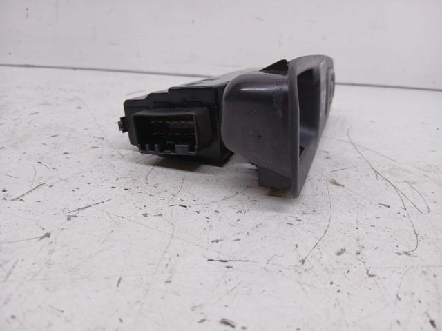 VOLVO 9452961 Кнопка стеклоподъемника передняя в наличии Хмельницкий