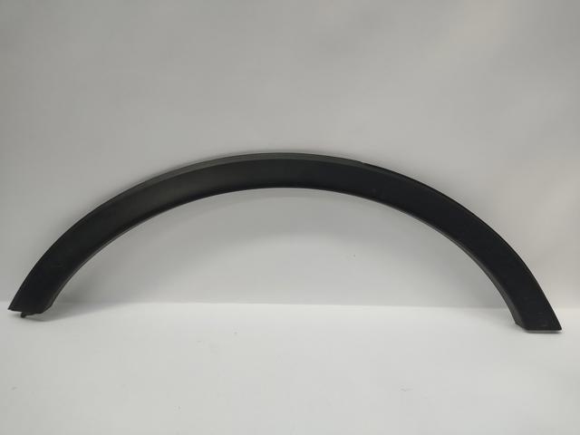 Expansor direito (placa sobreposta) de arco do pára-lama traseiro 94532713 Opel
