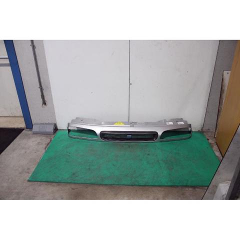 FIAT 9464426380 Решетка радиатора в наличии Киев