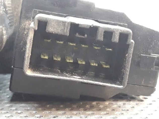 VOLVO 9467626 Кнопочный блок управления стеклоподъемником передний левый в наличии Ровно