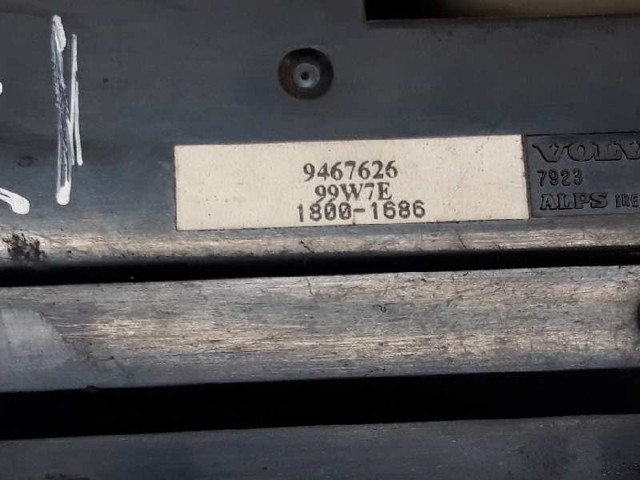 VOLVO 9467626 Кнопочный блок управления стеклоподъемником передний левый в наличии Каменское