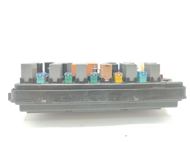 Unidade de dispositivos de segurança Chevrolet Captiva 1 C100