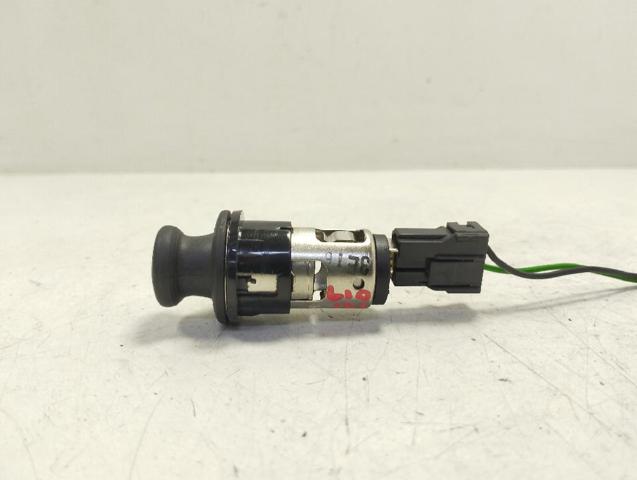 951102D000 Hyundai/Kia