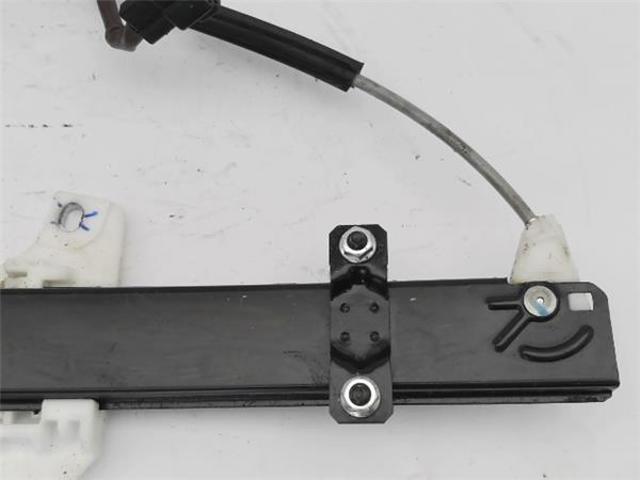 Mecanismo de acionamento de vidro da porta dianteira esquerda Chevrolet Spark (Matiz) M300