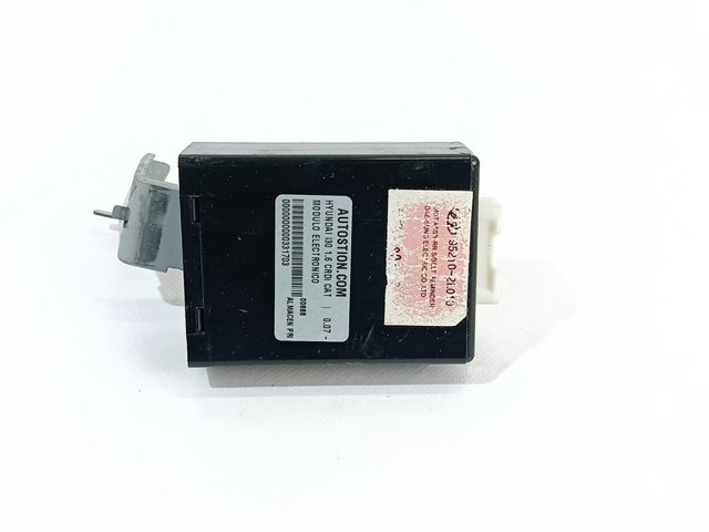 HYUNDAI 952102L010 в наличии Житомир