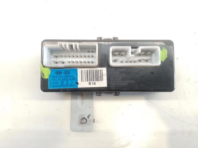 952302B240 HYUNDAI купить в Ужгород