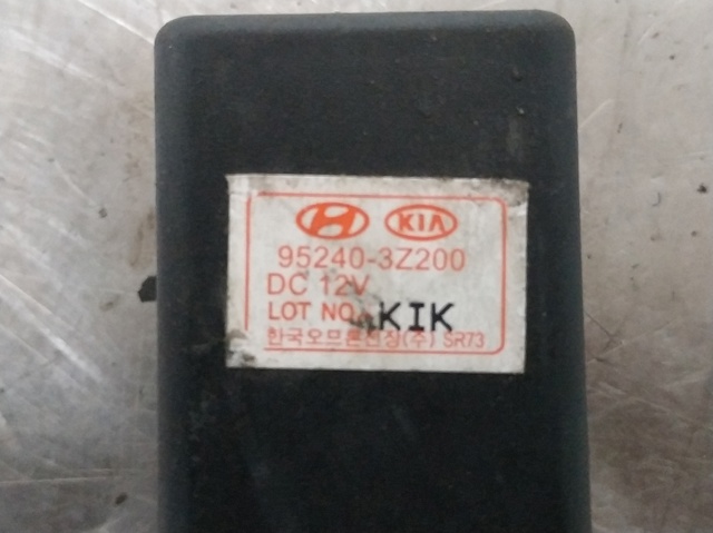 952403Z200 HYUNDAI купить в Днепр