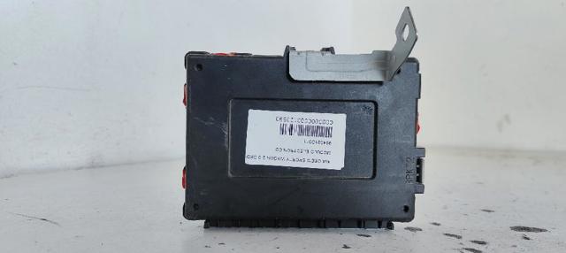 HYUNDAI 954001D311 в наличии Ужгород