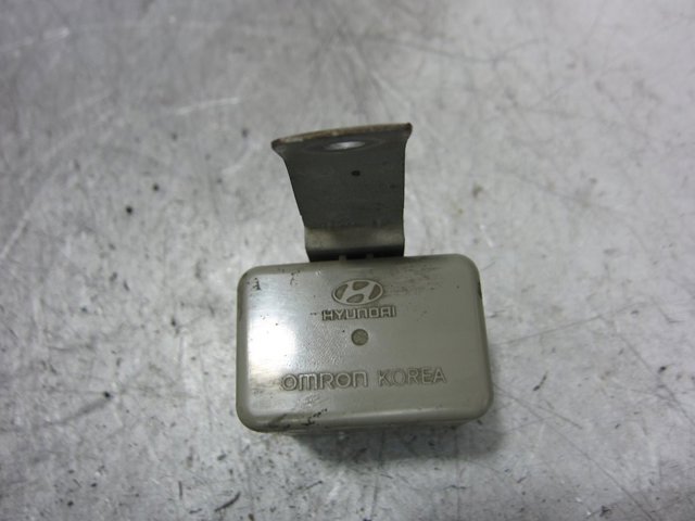 HYUNDAI 9542025000 в наличии Тернополь