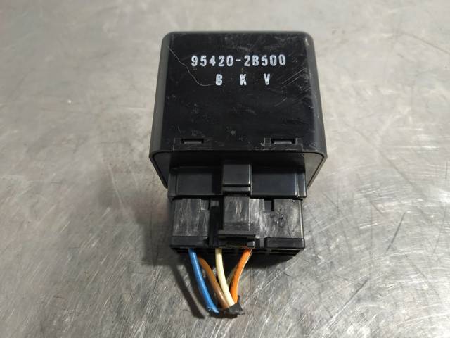 954202B500 HYUNDAI Реле управления стеклоочистителем купить в Черкассы
