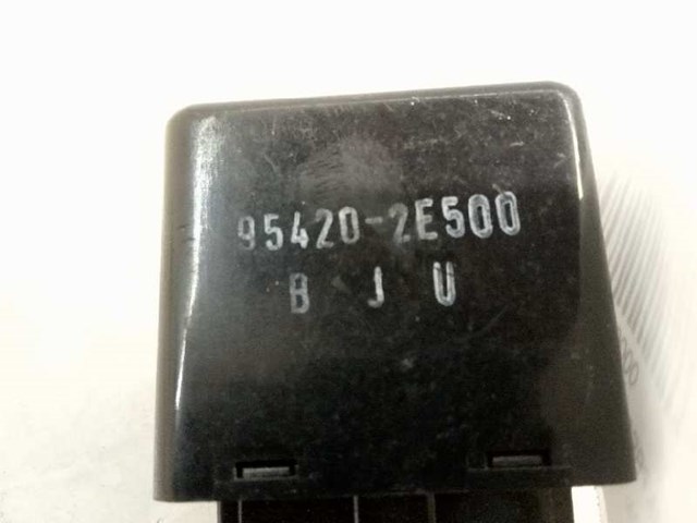 954202E500 HYUNDAI Реле управления стеклоочистителем купить в Черновцы
