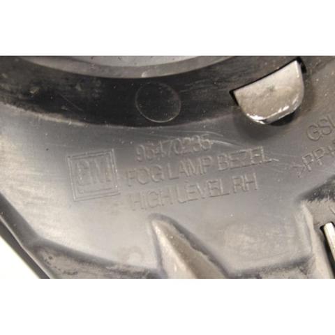 OPEL 95470235 Заглушка (решетка) противотуманных фар бампера переднего правая в наличии Киев