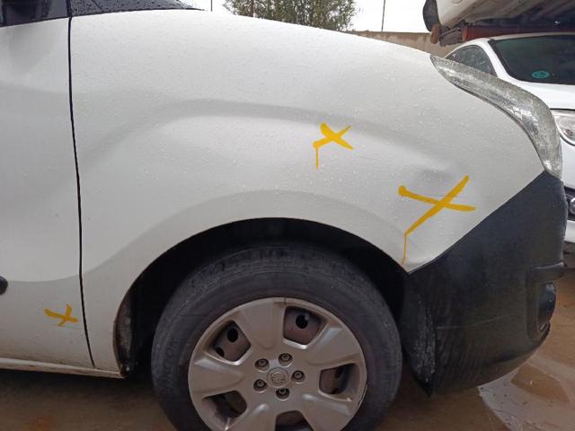 Pára-lama dianteiro direito 95509342 OPEL