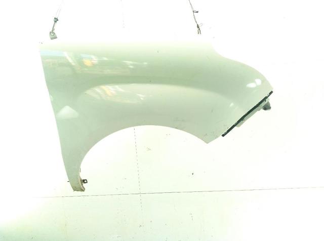 Pára-lama dianteiro direito 95509342 OPEL