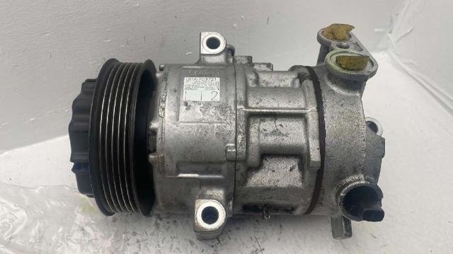 OPEL 95516233 Компрессор кондиционера в наличии Кривой Рог