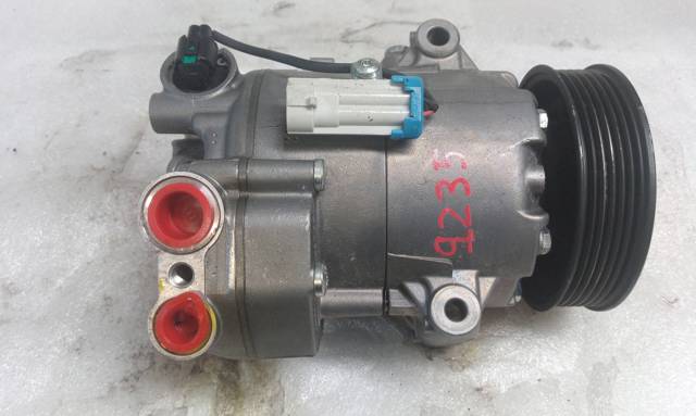 OPEL 95516236 Компрессор кондиционера в наличии Киев