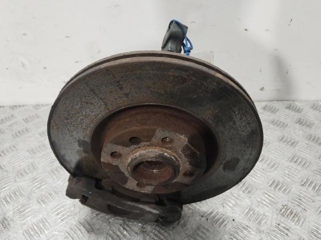 OPEL 95524781 Цапфа передняя правая в наличии Одесса