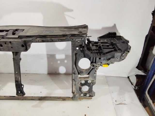 PORSCHE 95550559400 Рамка радиатора в наличии Каменское