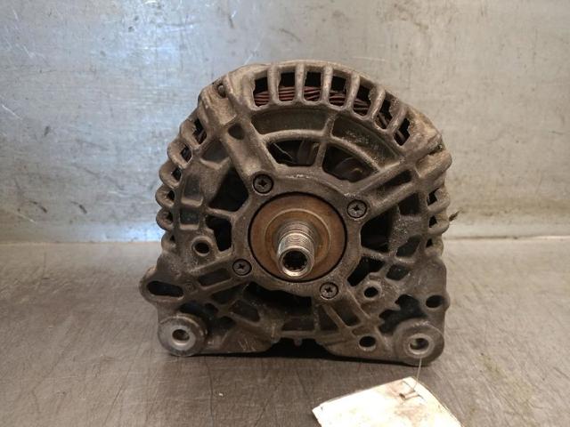 95560301700 PORSCHE Генератор купить в Киев