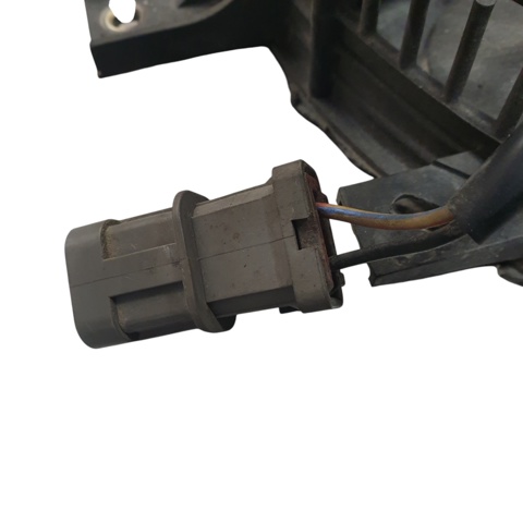 SUZUKI 9556065D00 Диффузор радиатора кондиционера, в сборе с крыльчаткой и мотором в наличии Сумы