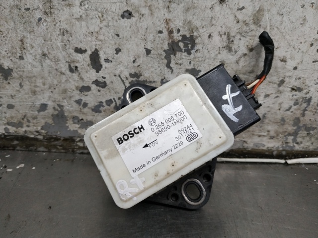 HYUNDAI 956901H000 в наличии Кривой Рог