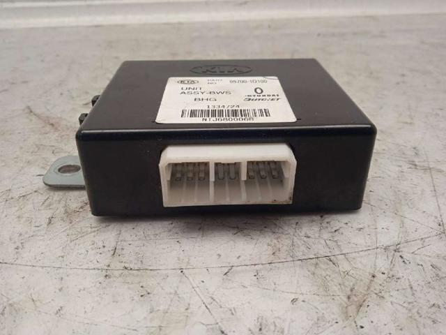 957001D100 HYUNDAI купить в Ирпень