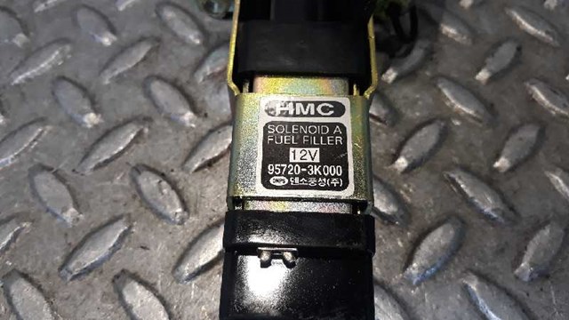 957203K000 HYUNDAI Мотор-привод открытия лючка бака купить в Полтава