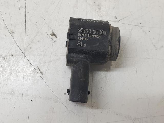 HYUNDAI 957203U000 Датчик сигнализации парковки (парктроник) задний боковой в наличии Запорожье