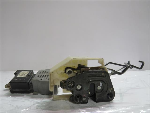 957303C000 HYUNDAI купить в Ирпень