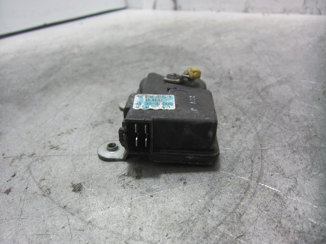 957304A000 HYUNDAI купить в Черновцы