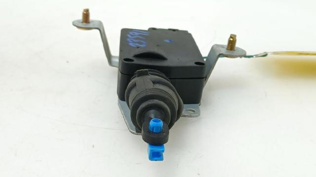 HYUNDAI 9575017000 Мотор-привод открытия/закрытия замка багажника (двери 3/5-й задней) в наличии Киев