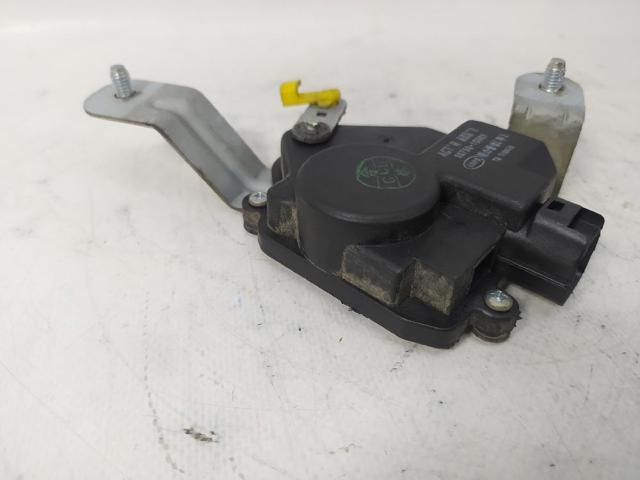 HYUNDAI 957501C001 Актуатор замка багажника в наличии Киев