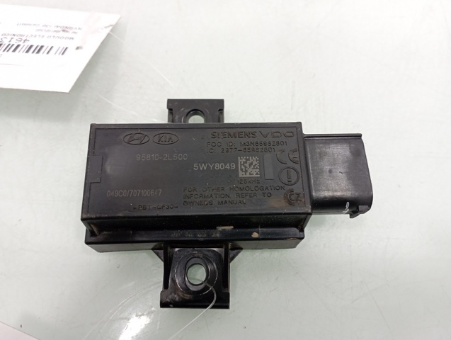 958102L500 HYUNDAI купить в Сумы