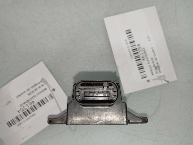 958102L500 HYUNDAI купить в Украина