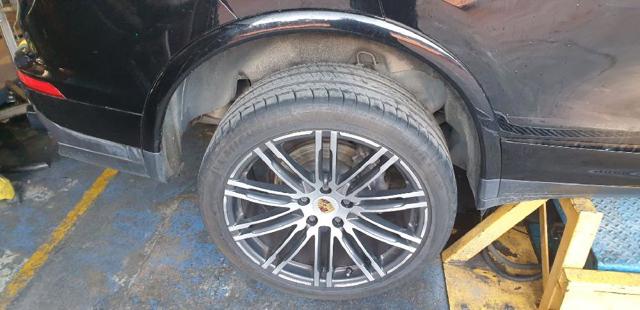 PORSCHE 958513029E Амортизатор задний в наличии Кривой Рог