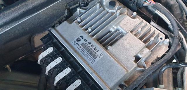 95890730900 PORSCHE купить в Черкассы