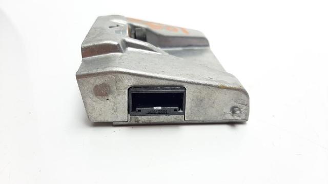 95895D9000 HYUNDAI купить в Черновцы