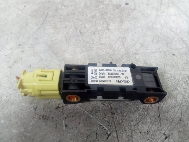 HYUNDAI 959202E000 Датчик удара в наличии Черкассы