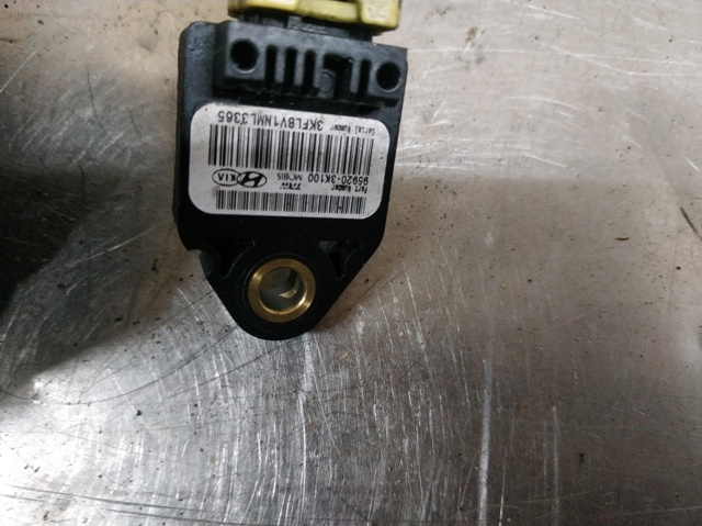 HYUNDAI 959203K100 Датчик удара в наличии Киев