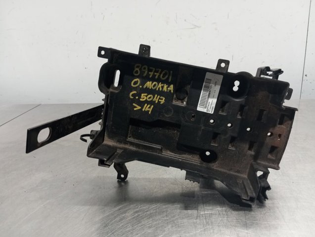 Cárter de bateria recarregável (PILHA) 95933269 Opel