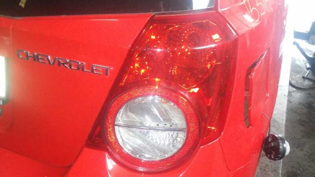 Lanterna traseira direita para Chevrolet Aveo / Kalos Fastback Aveo LT / 0,08 - ... B12D1 95952067