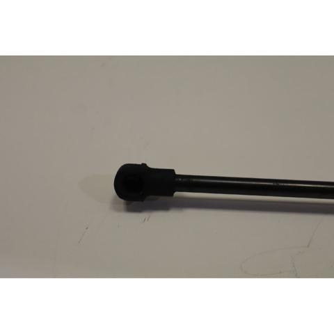 GM 95962017 Амортизатор крышки багажника (двери 3/5-й задней) в наличии Днепр