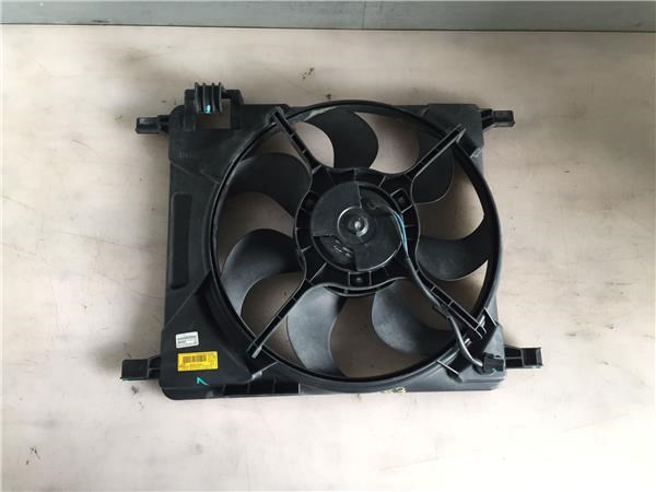 Ventilador elétrico de esfriamento montado (motor + roda de aletas) 95978940 General Motors