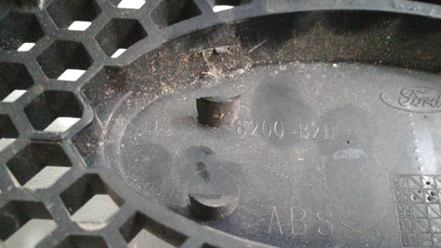 95AB8200B2D Решетка радиатора купить Тернополь