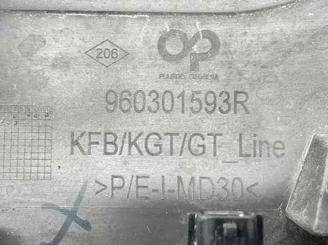 RENAULT 960301712R Спойлер багажника (двери 3/5-й задней) в наличии Винница