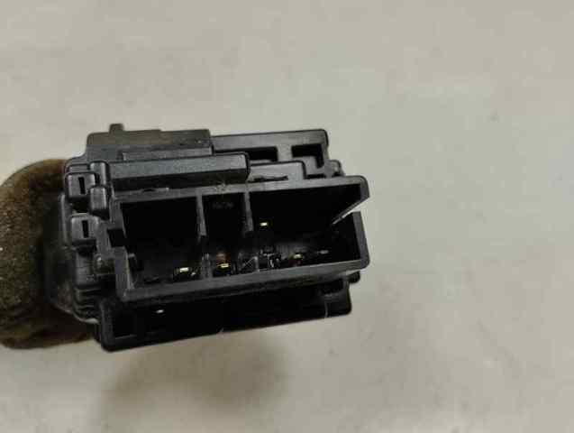 96049595ZL PEUGEOT Правый подрулевой переключатель купить в Ужгород