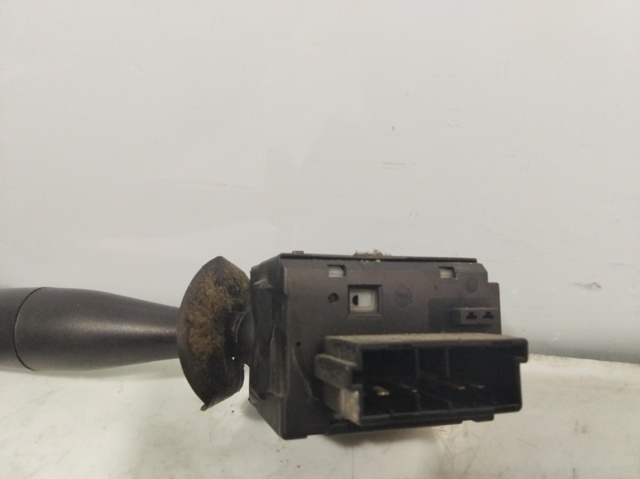 PEUGEOT 96049596ZL Переключатель подрулевой правый в наличии Сумы