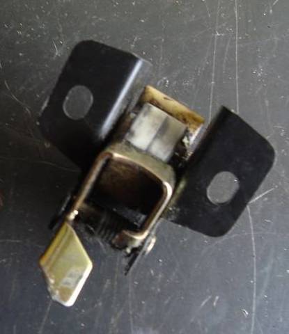 Fecho de tampa de porta-malas (de 3ª/5ª porta traseira) Citroen ZX N2